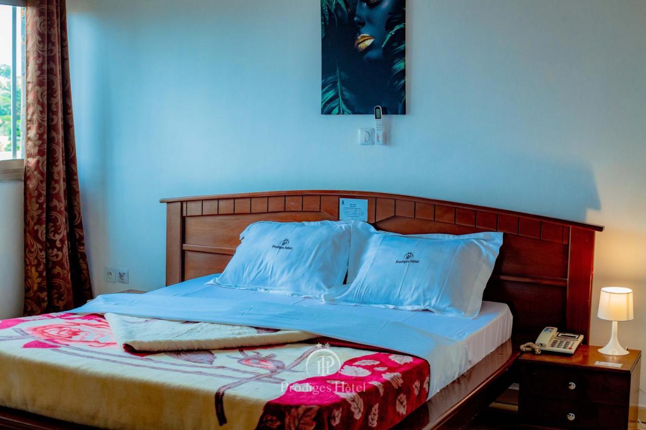 Yaoundé Prodiges Hotel מראה חיצוני תמונה