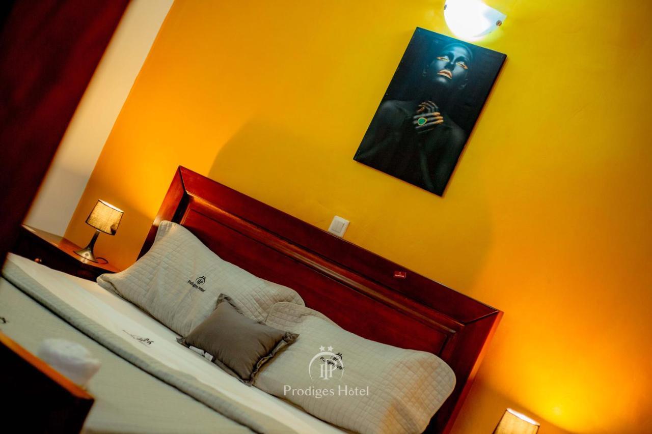 Yaoundé Prodiges Hotel מראה חיצוני תמונה
