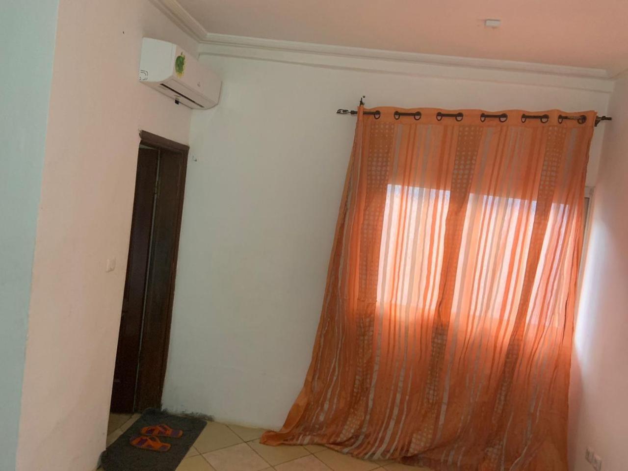 Yaoundé Prodiges Hotel חדר תמונה